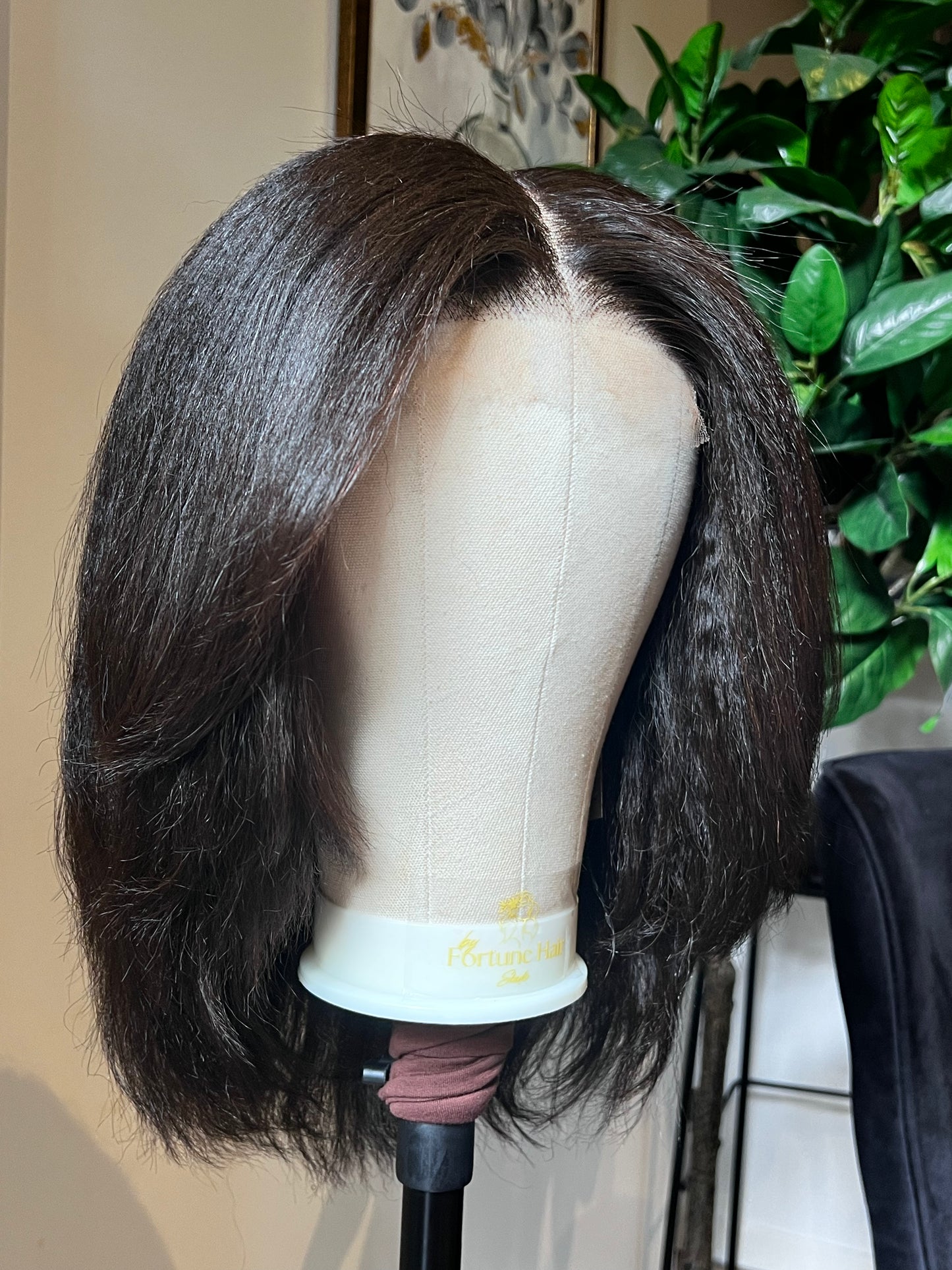 Short Bob cheveux Kinky lisse/ Closure HD lace 5X5