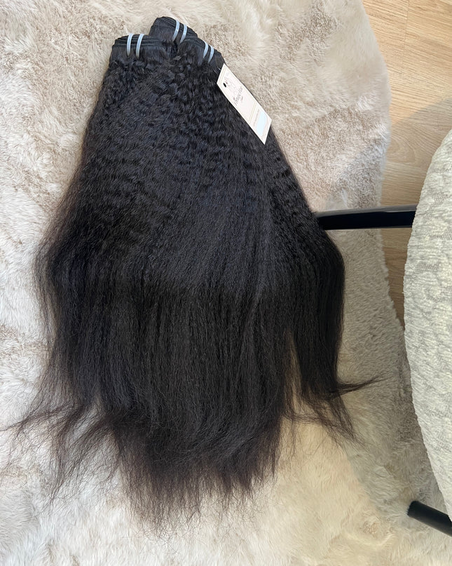 Lot de 3 Tissages Kinky 24 ' Cheveux 100 % Naturel  Cambodgiens  - Qualité 10A/ Lot de 3