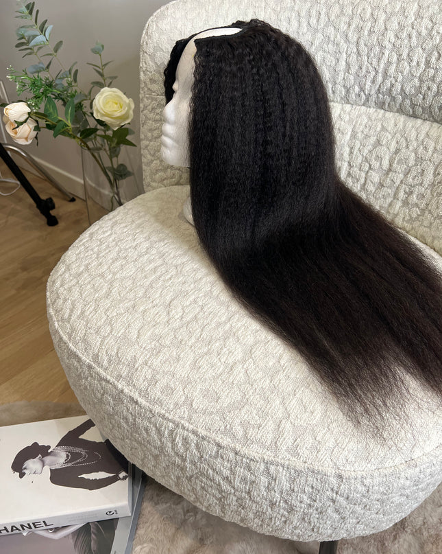 Kinky  Latifa U-Part Wig straight/ 289€: code :INGRID