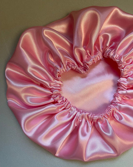 Capuche de nuit en satin réversible à double couche